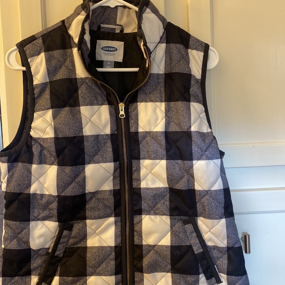 Puffer Vest size Medium